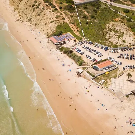 Porto De Mos 72 By Destination Algarve