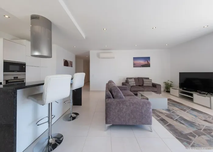 Апартаменты Porto De Mos 72 By Destination Algarve *