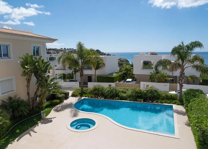 Апартаменты Porto De Mos 72 By Destination Algarve *