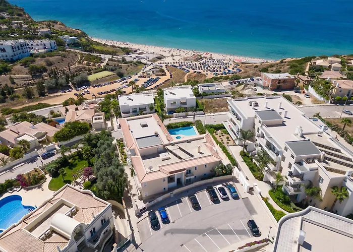 Porto De Mos 72 By Destination Algarve * Лагуш