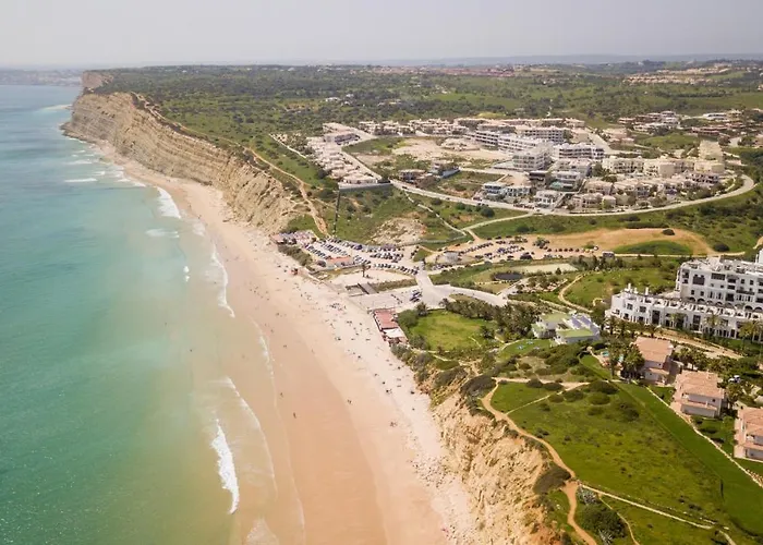Porto De Mos 72 By Destination Algarve