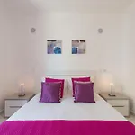 Porto De Mos 72 By Destination Algarve * 拉哥斯
