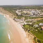 Porto De Mos 72 By Destination Algarve