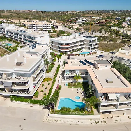 Porto De Mos 72 By Destination Algarve