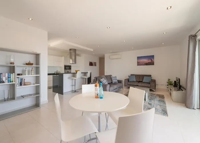 Porto De Mos 72 By Destination Algarve