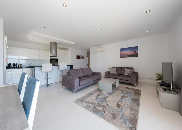 Porto De Mos 72 By Destination Algarve